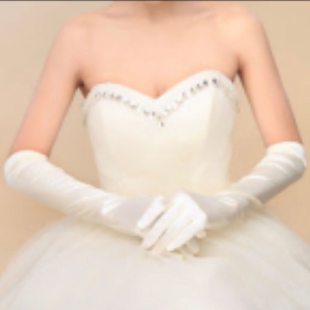 Matte satin gloves - Picture 2 of 2